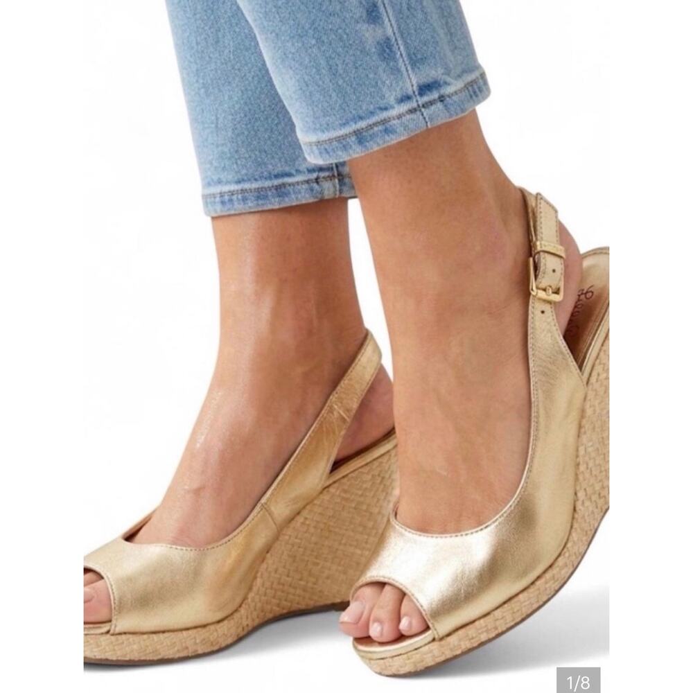 Lilly Pulitzer Kristin Metallic Gold Slingback Rattan Straw Wedge Sandal Sz 8.5